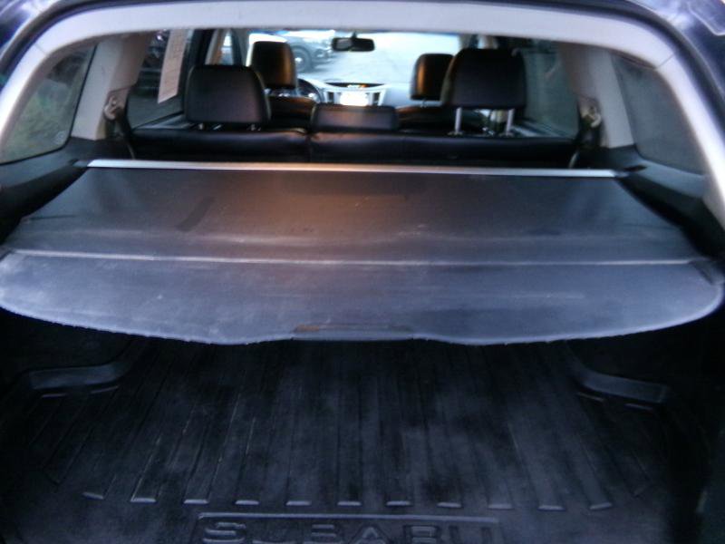 Used 2014 Subaru Outback 3.6R Limited image 37