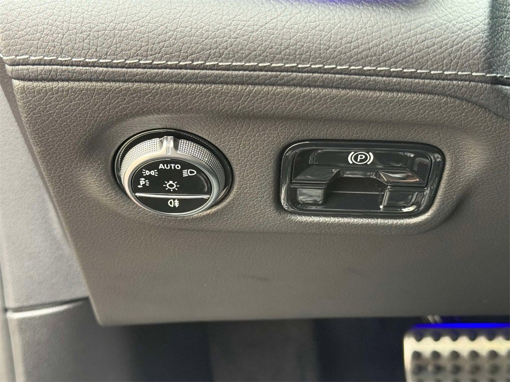 Used 2023 Mercedes-Benz EQE AMG 4MATIC Sedan image 27