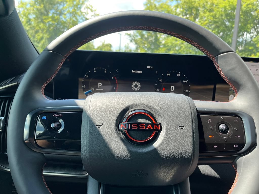 Used 2026 Nissan Armada PRO-4X AWD/4WD image 46