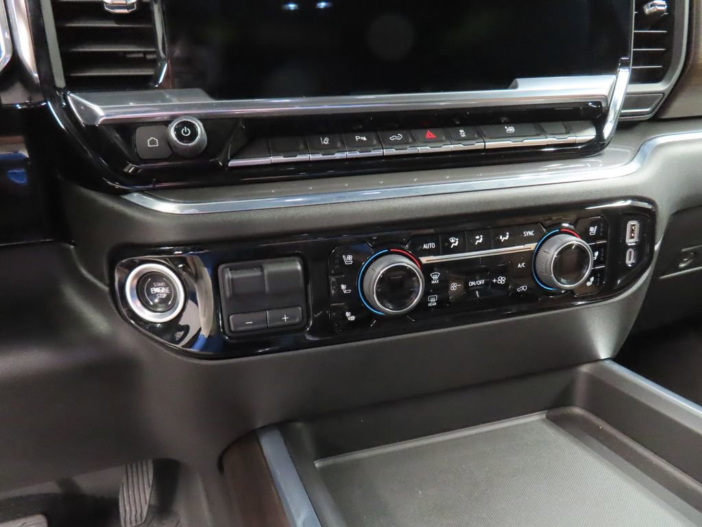 Used 2024 Chevrolet Silverado 2500 High Country w/ High Country Premium Package image 61