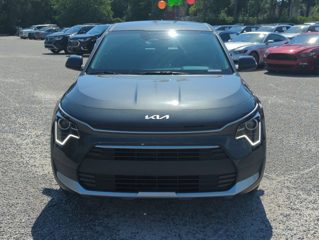 Used 2025 Kia Niro LX FWD image 10