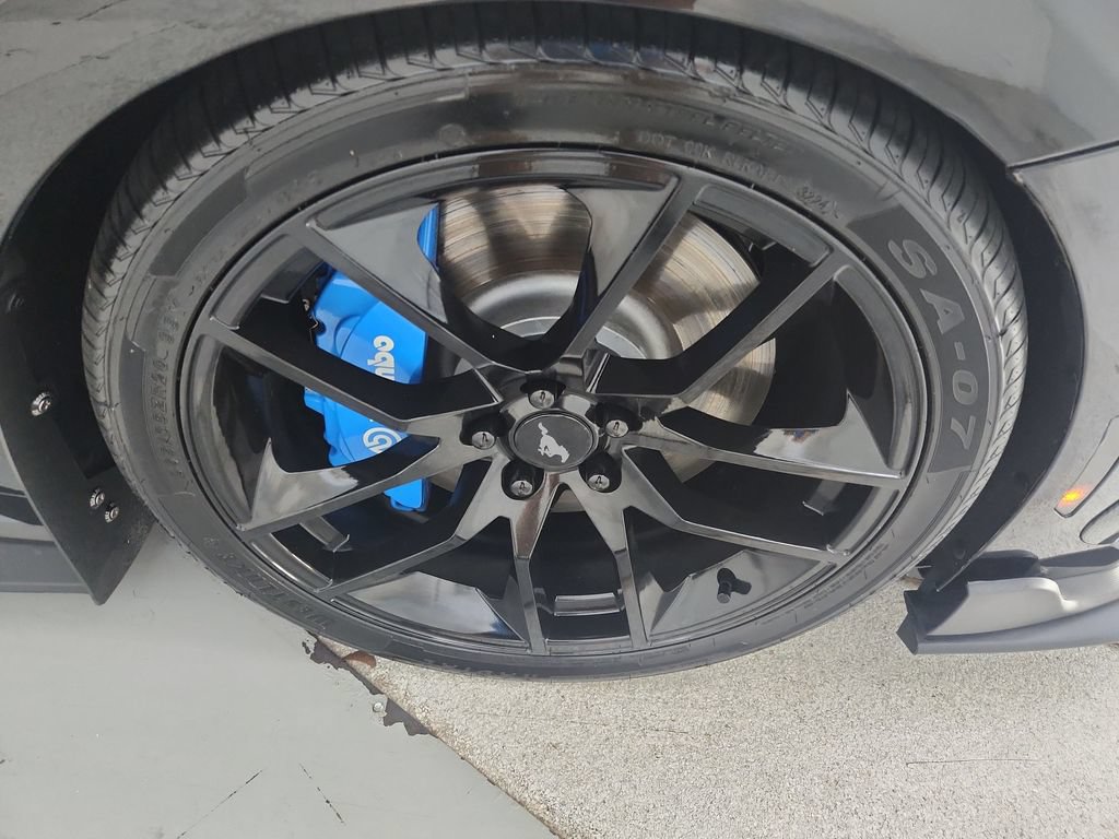 Used 2024 Ford Mustang GT Premium RWD image 36