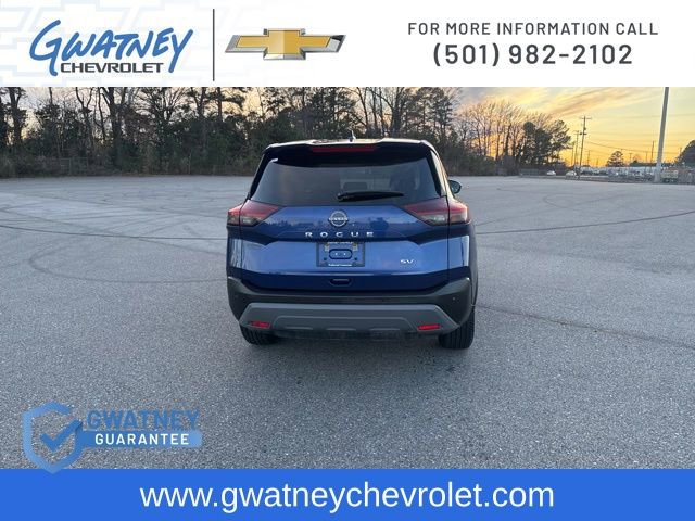 Used 2023 Nissan Rogue SV image 6
