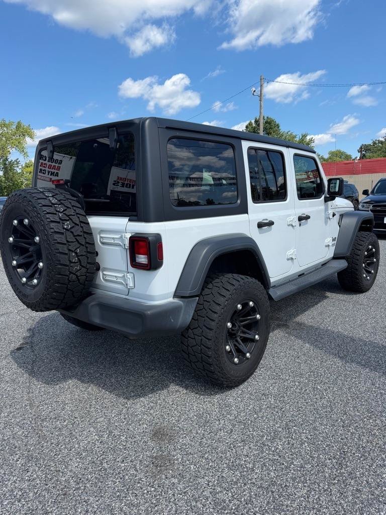 Used 2018 Jeep Wrangler Unlimited Sport S AWD/4WD image 2