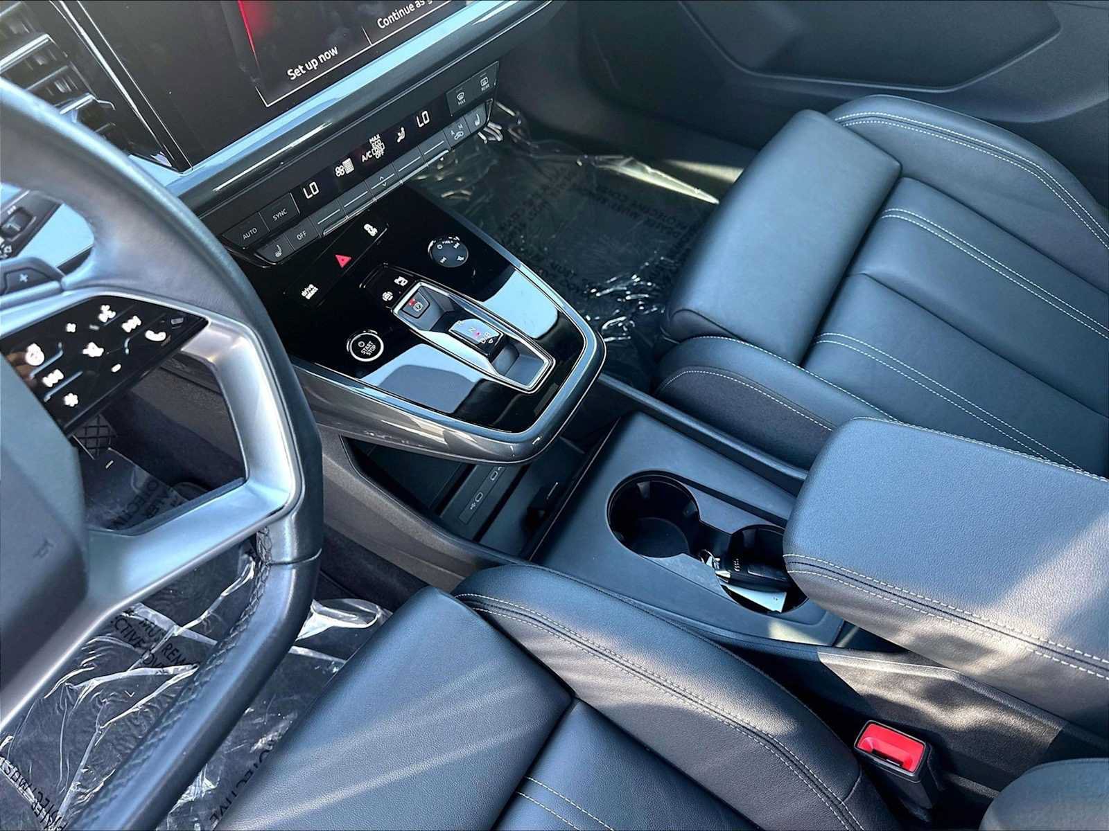 Used 2023 Audi Q4 e-tron Prestige w/ Black Optic Package AWD/4WD image 17
