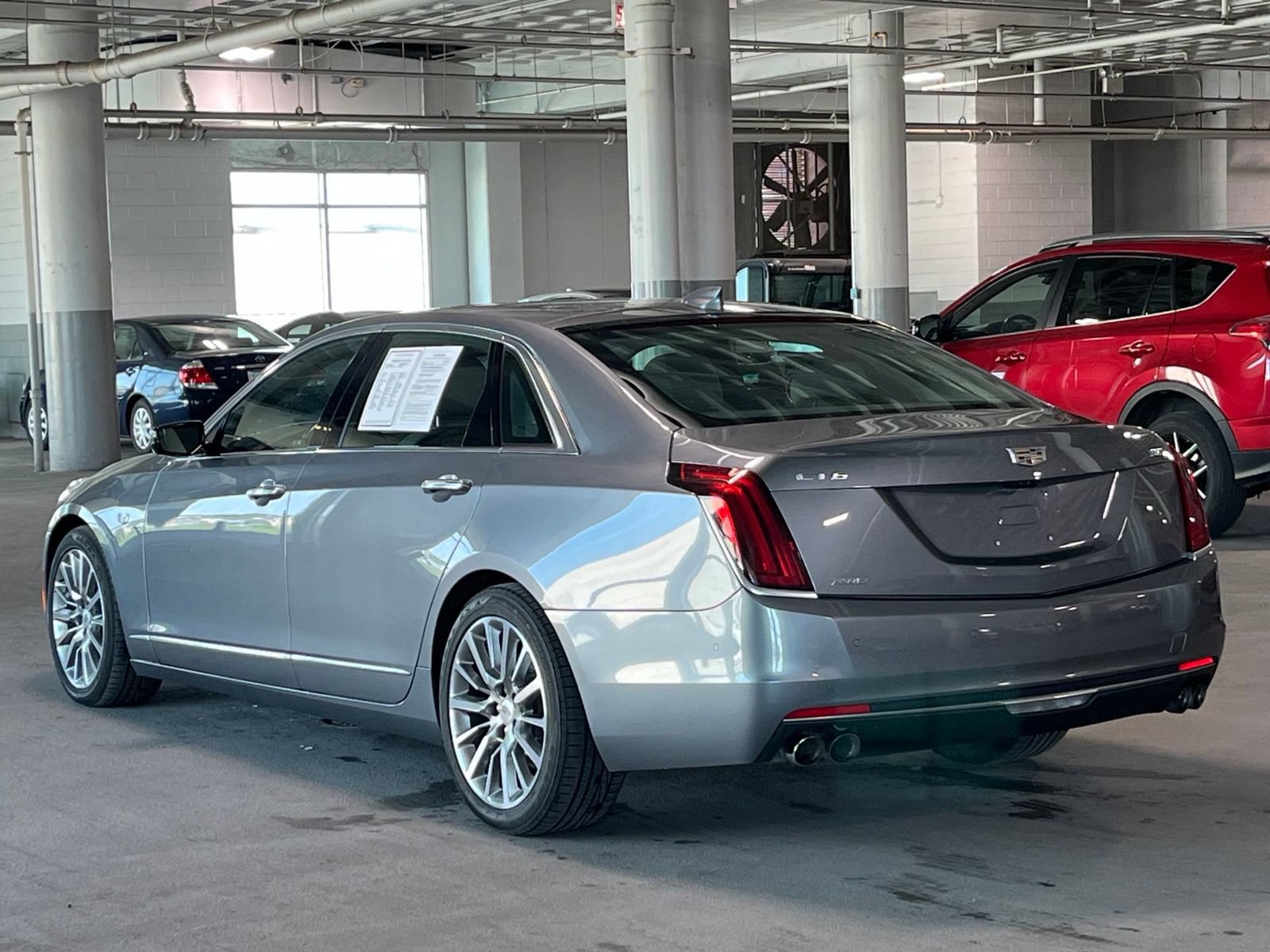 Used 2018 Cadillac CT6 Luxury AWD/4WD image 8