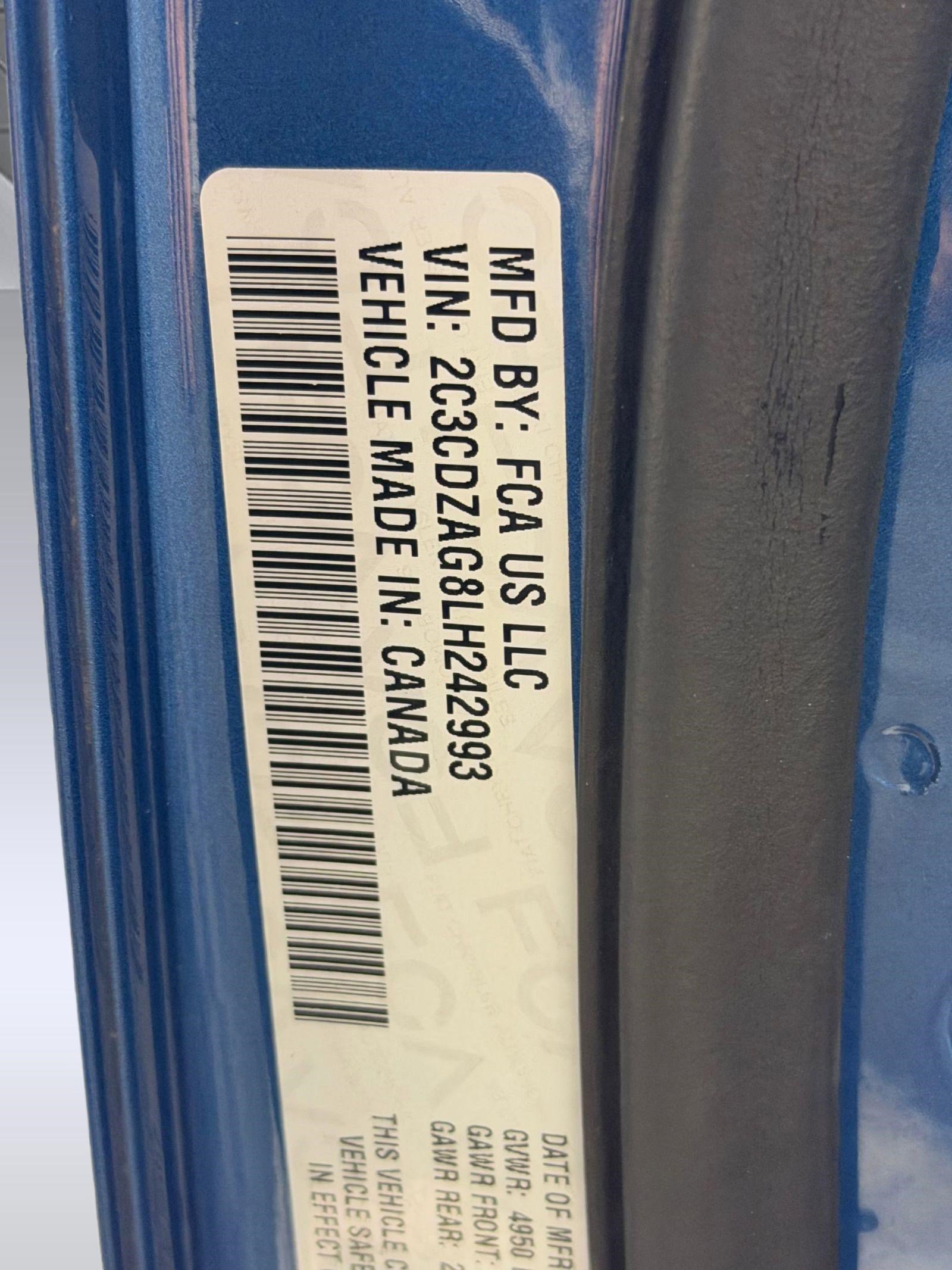 Used 2020 Dodge Challenger SXT w/ Blacktop Package image 18