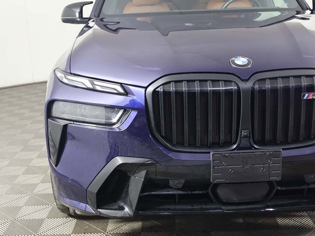 Used 2024 BMW X7 M60i image 16