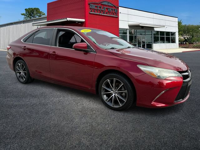 Used 2015 Toyota Camry XSE image 7