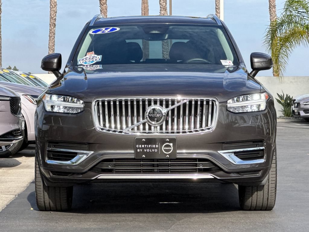 Certified 2024 Volvo XC90 T8 Ultimate w/ Protection Package Premier AWD/4WD image 8
