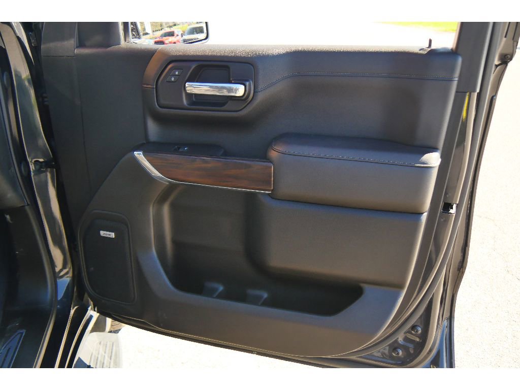 Used 2020 GMC Sierra 1500 SLT w/ SLT Premium Plus Package image 16