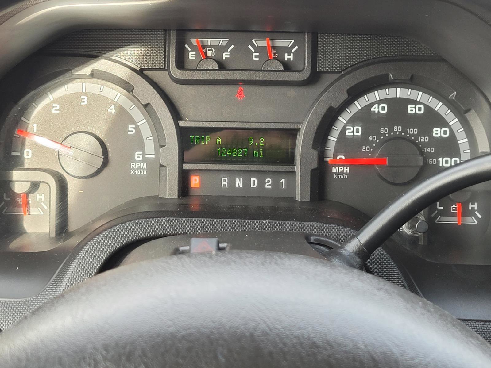 Used 2011 Ford E-350 and Econoline 350 XLT image 7