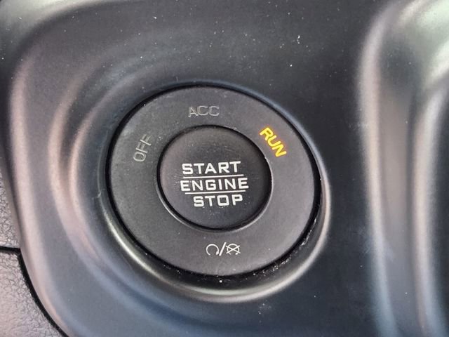 Used 2019 Jeep Wrangler Unlimited Sahara AWD/4WD image 23
