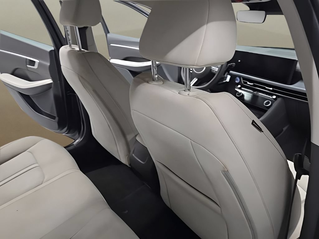 Certified 2025 Hyundai Sonata SEL FWD image 22