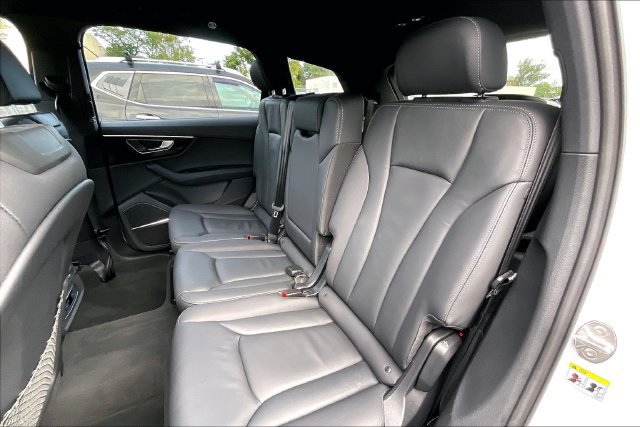 Certified 2026 Audi Q7 3.0T Premium w/ Convenience Plus Package AWD/4WD image 26