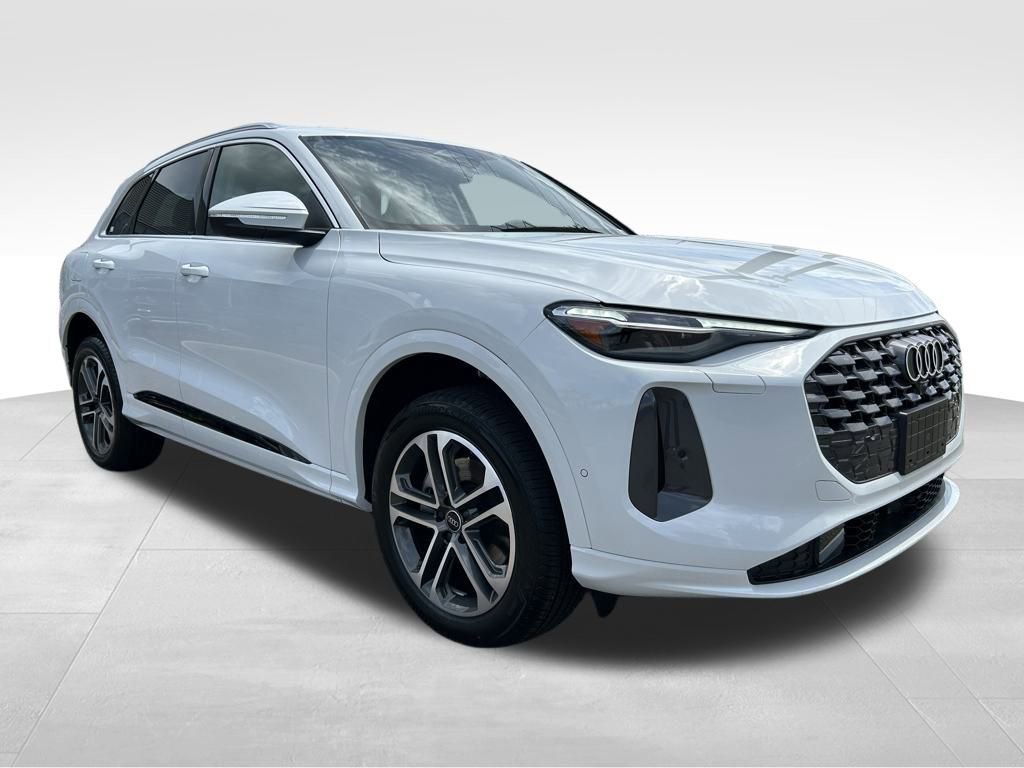 New 2025 Audi Q5 Premium Plus image 2