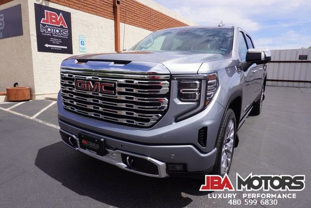 Used 2023 GMC Sierra 1500 Denali w/ Denali Reserve Package AWD/4WD image 32