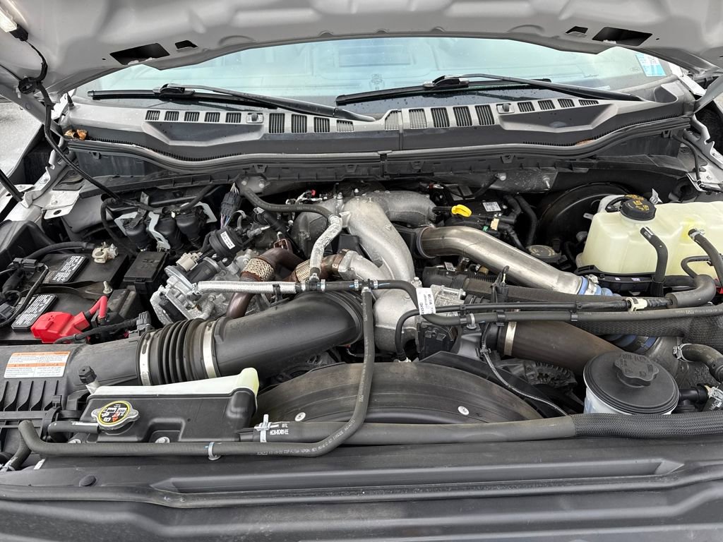 Used 2021 Ford F350 Platinum w/ Tremor Off-Road Package image 23