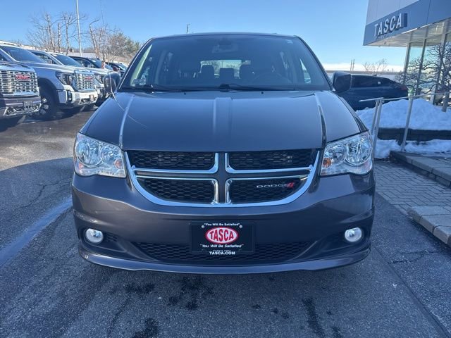 Used 2019 Dodge Grand Caravan SXT image 2