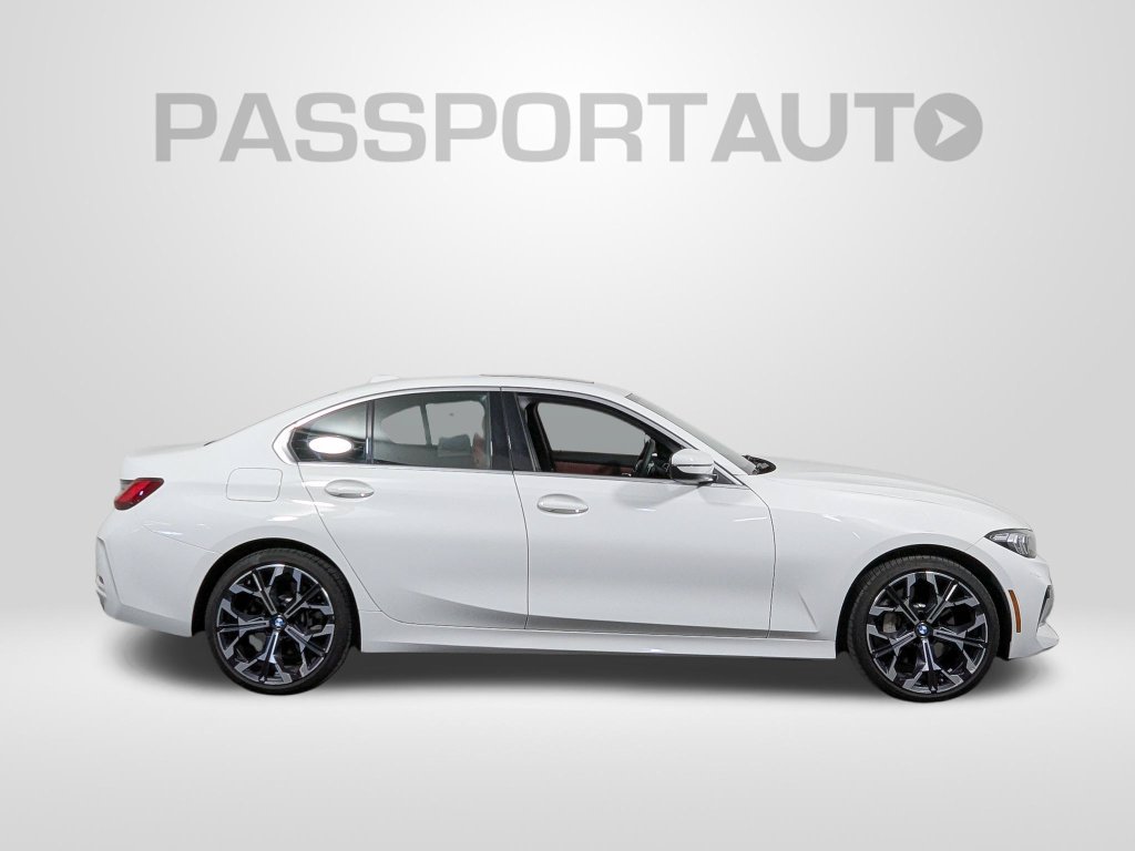 Used 2025 BMW 330i xDrive Sedan w/ M Sport Package AWD/4WD image 8