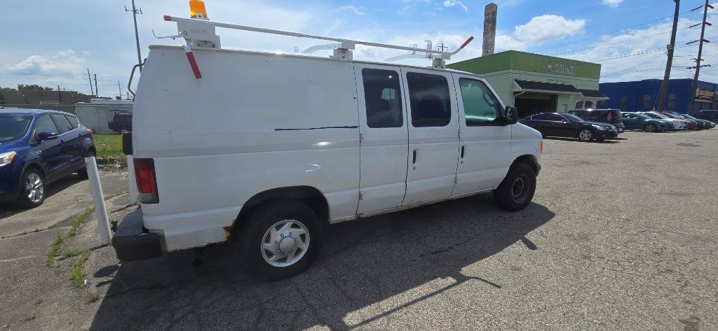 Used 2007 Ford E-250 and Econoline 250 RWD image 5
