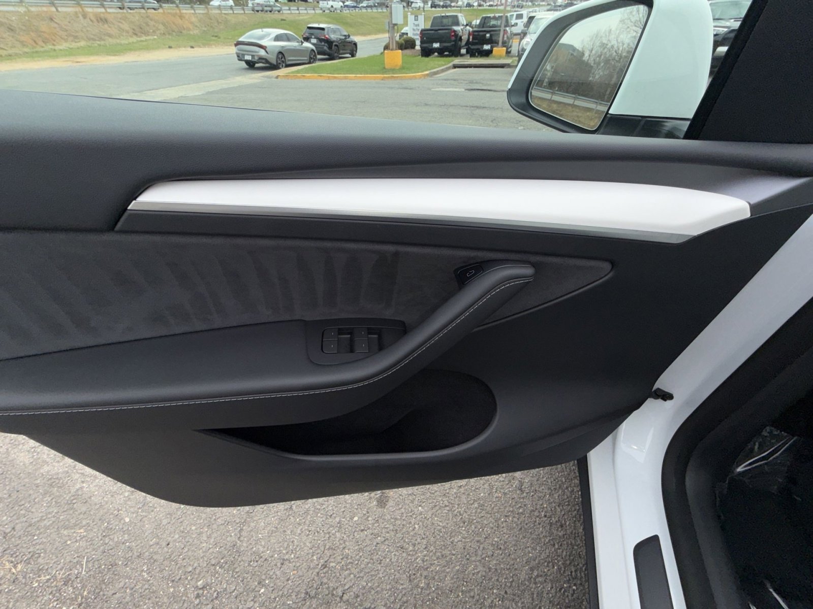 Used 2022 Tesla Model Y Performance image 15