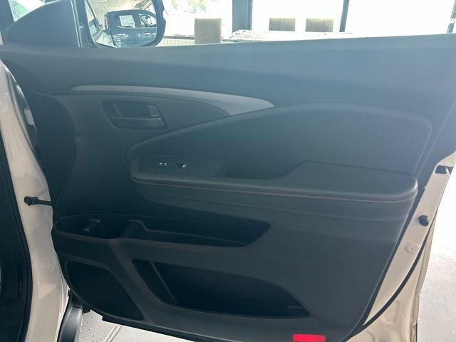 Used 2022 Honda Passport TrailSport image 21