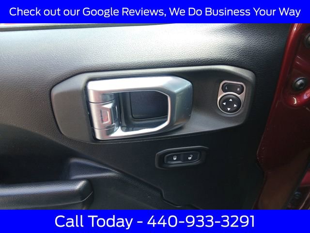 Used 2021 Jeep Wrangler Sport AWD/4WD image 18