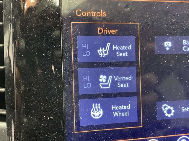 Used 2019 Jeep Grand Cherokee Overland image 22