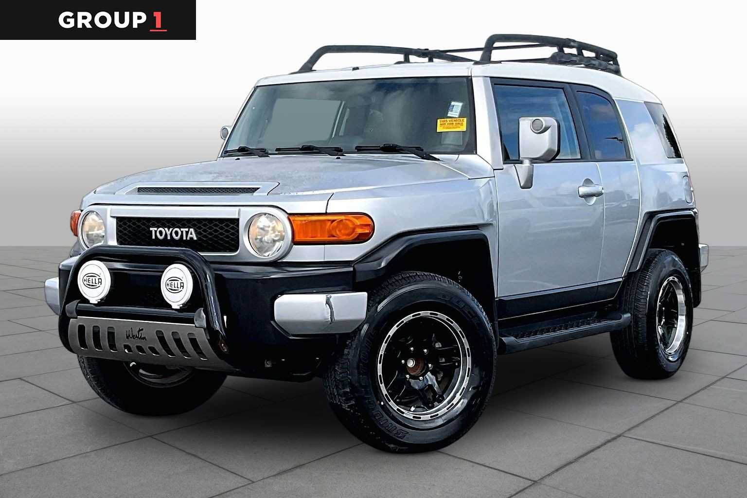 Used 2008 Toyota FJ Cruiser 2WD w/ Upgrade Pkg 2 image 1