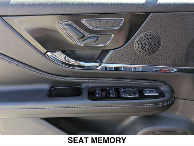 New 2025 Lincoln Corsair Grand Touring w/ Equipment Group 301A AWD/4WD image 7