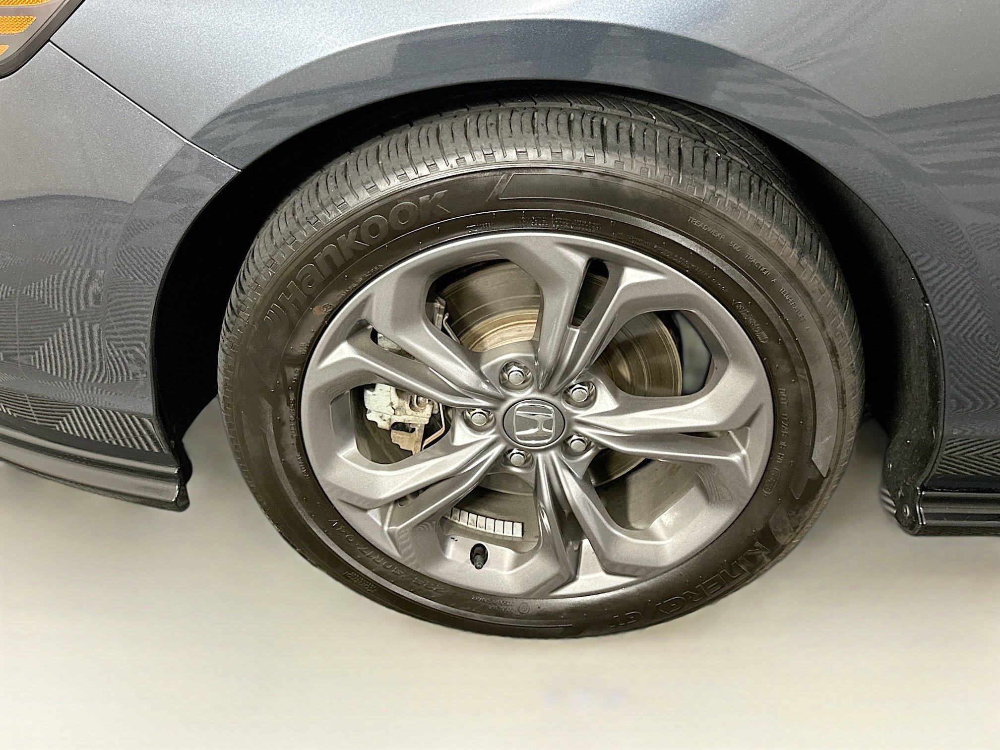 Used 2024 Honda Accord EX-L image 11