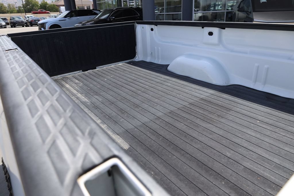Used 2014 GMC Sierra 3500 SLE w/ SLE Preferred Package AWD/4WD image 22