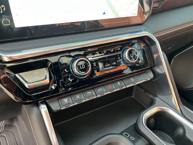 Used 2024 GMC Sierra 2500 Denali Ultimate w/ Max Trailering Package AWD/4WD image 19
