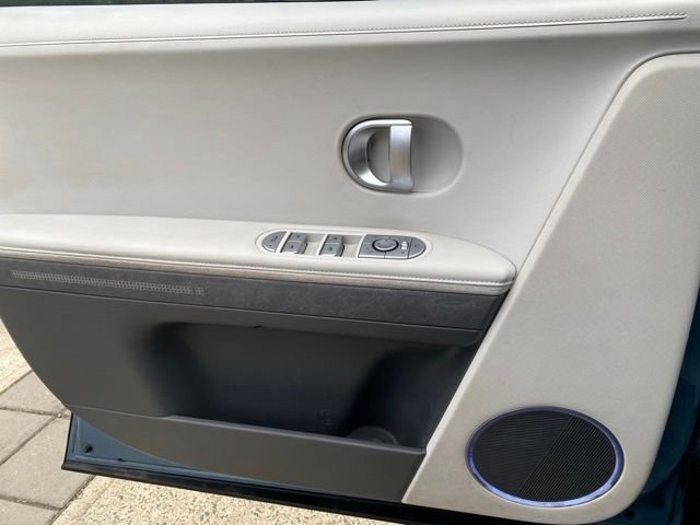 Used 2022 Hyundai Ioniq 5 SEL RWD image 22