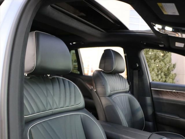 Used 2023 Genesis G90 3.5T image 8