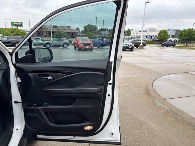 Used 2021 Honda Pilot Touring image 20