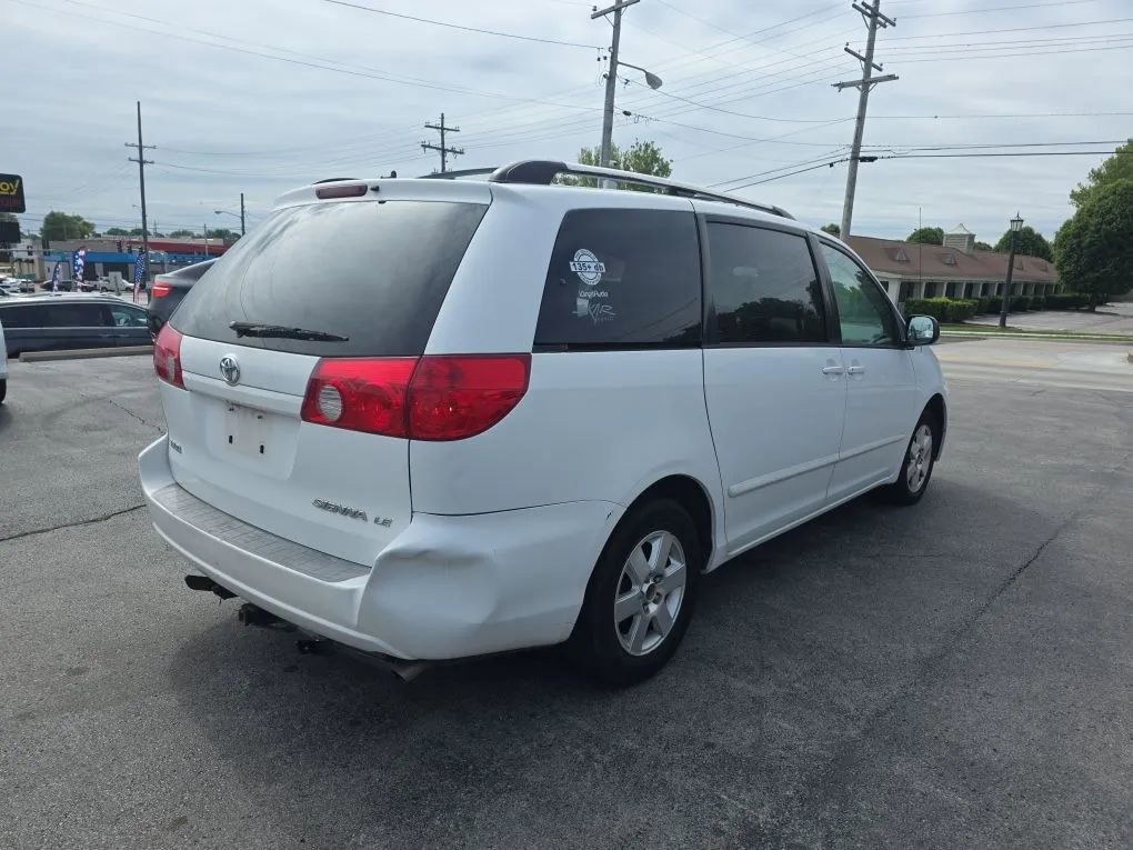 Used 2008 Toyota Sienna LE FWD image 5