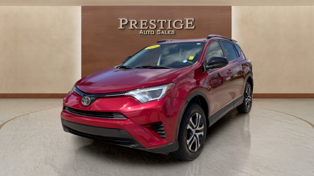 Used 2018 Toyota RAV4 LE FWD image 23