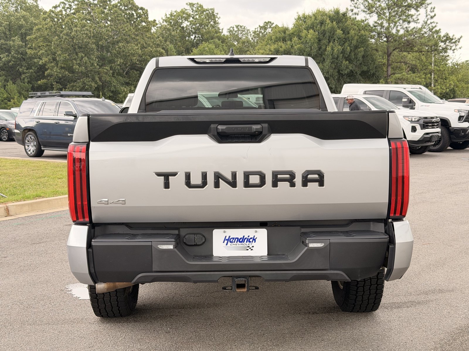 Used 2022 Toyota Tundra SR5 AWD/4WD image 11