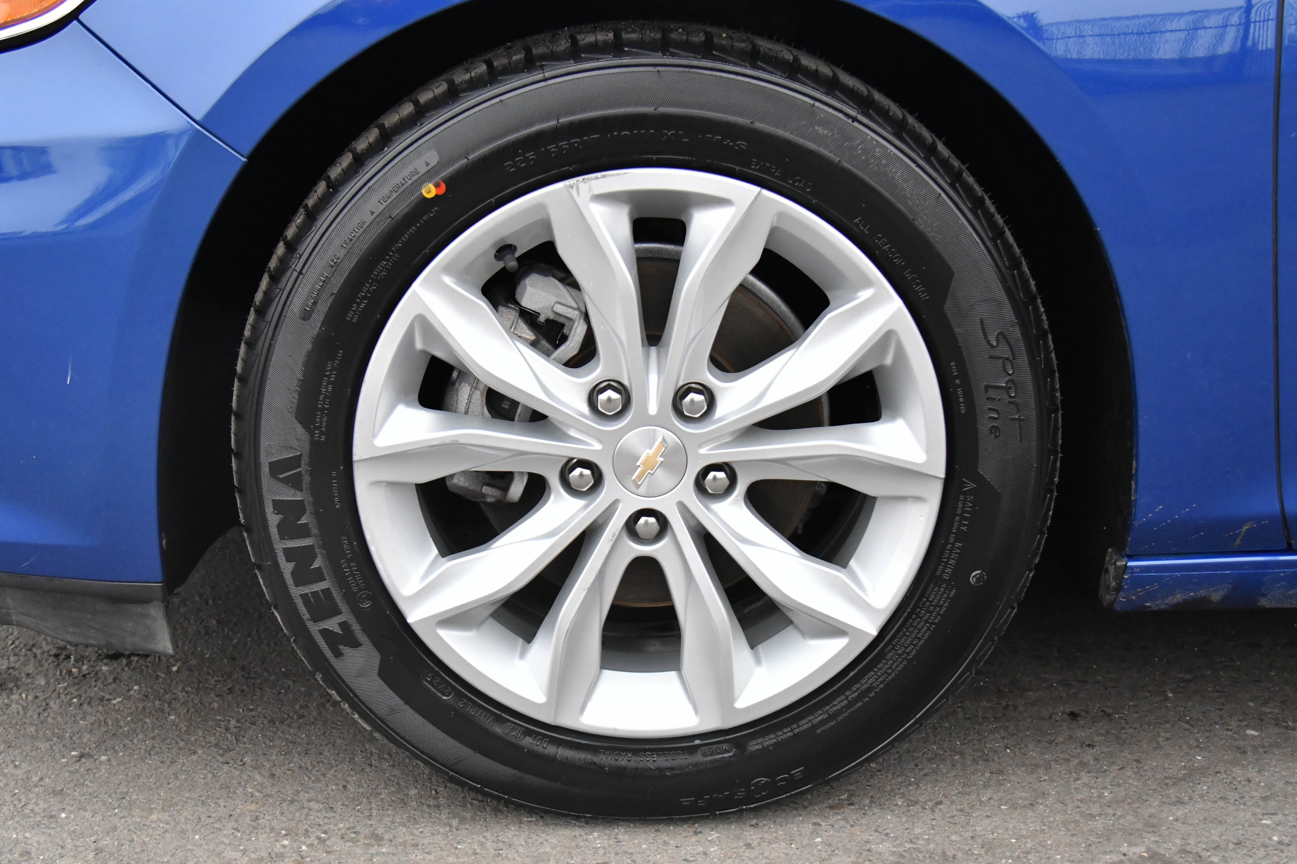 Used 2023 Chevrolet Malibu LT image 11