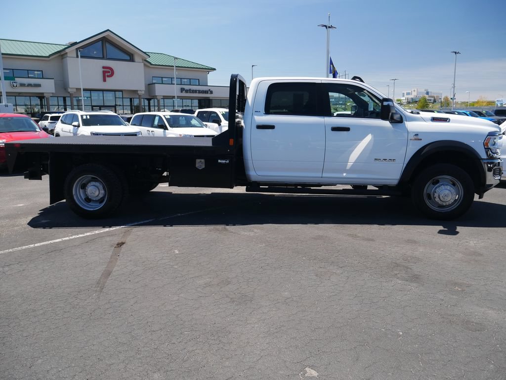 Used 2024 RAM 5500 SLT w/ Quick Order Package 2YG SLT AWD/4WD image 10
