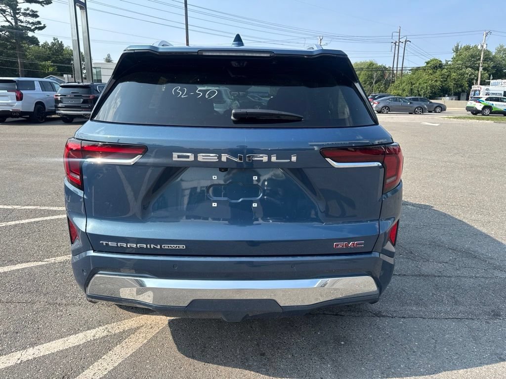 New 2027 GMC Terrain Denali AWD/4WD image 6