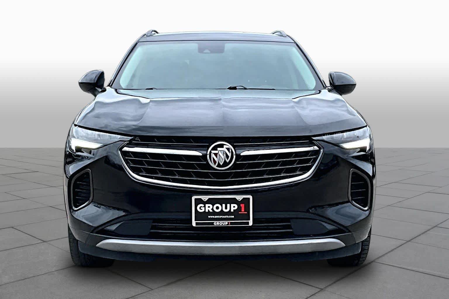 Used 2022 Buick Envision Essence w/ Sport Touring Package FWD image 4