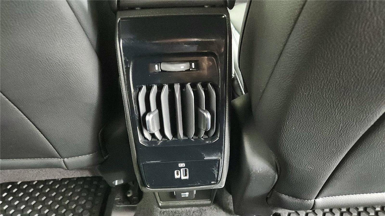 Used 2025 Jeep Compass Latitude w/ Convenience Group image 20