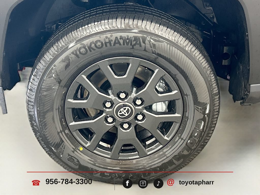 New 2026 Toyota 4Runner SR5 AWD/4WD image 9
