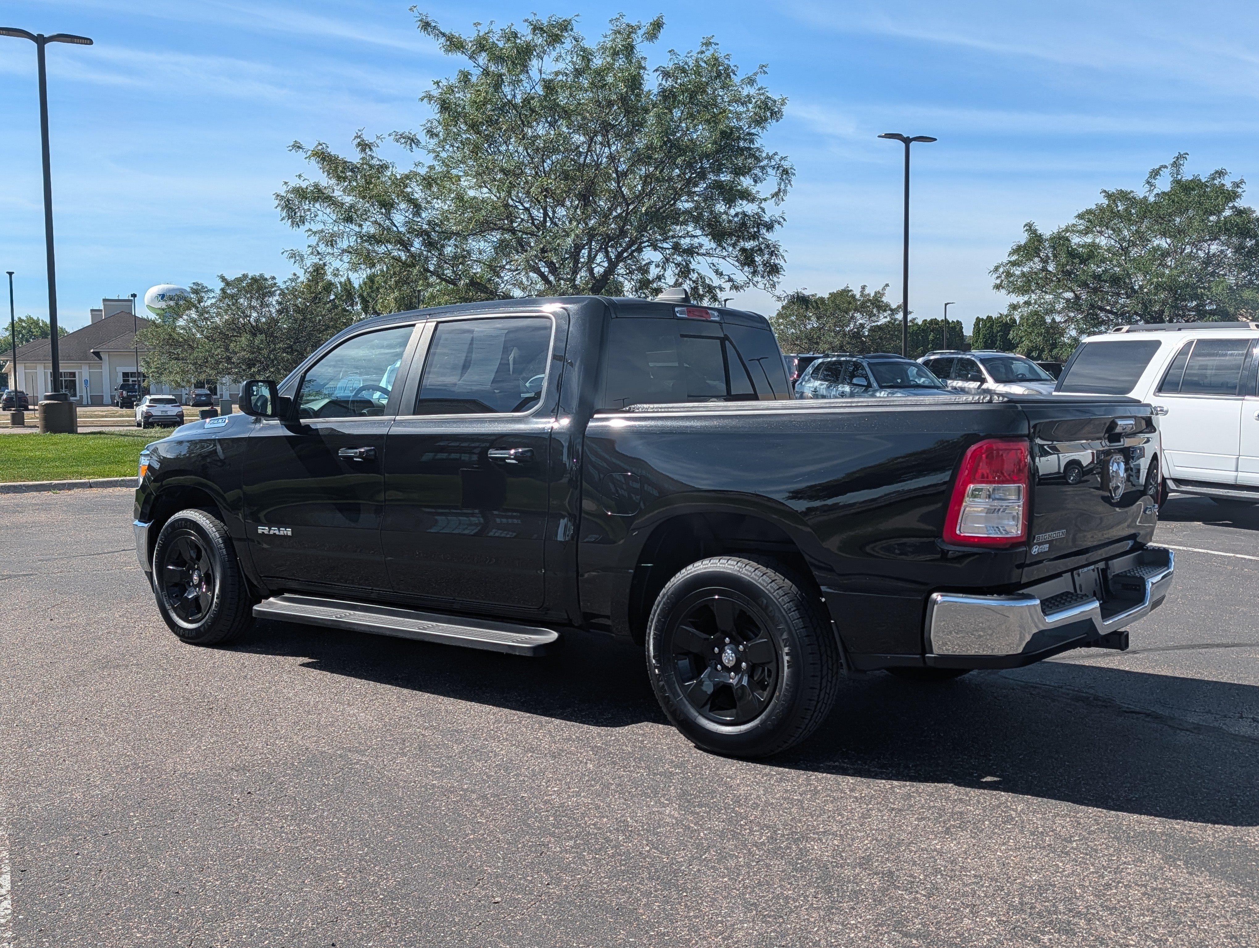 Used 2019 RAM 1500 Big Horn AWD/4WD image 3