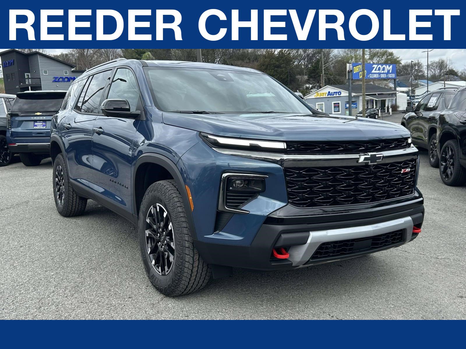 New 2026 Chevrolet Traverse Z71 w/ Driver Confidence Package image 1