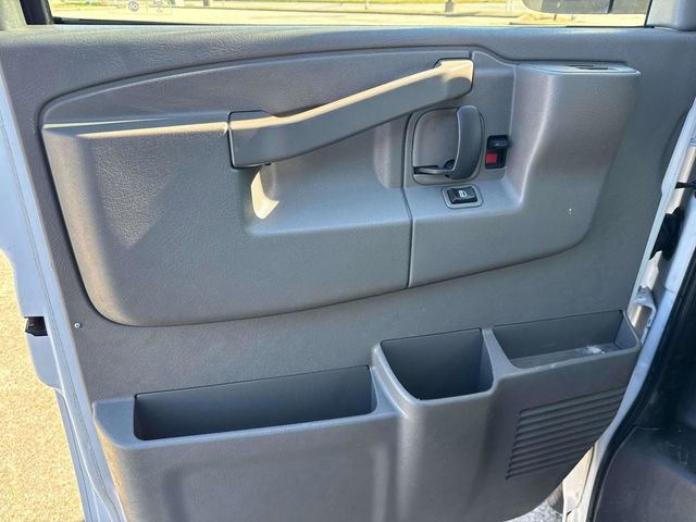 Used 2016 Chevrolet Express 3500 LT w/ LT Preferred Equipment Group image 52