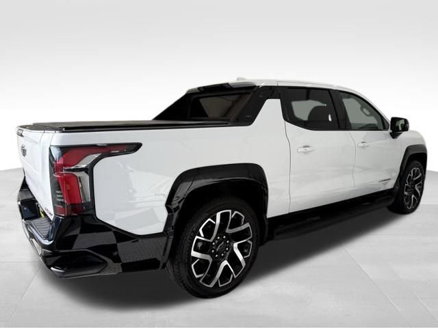 Used 2024 Chevrolet Silverado EV RST image 7